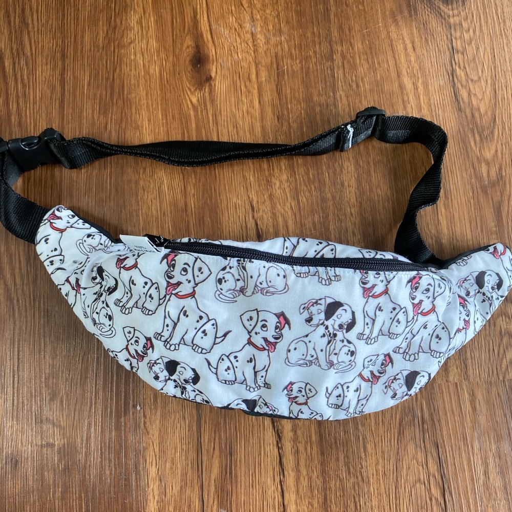Disney 101 Dalmatian Fanny pack
